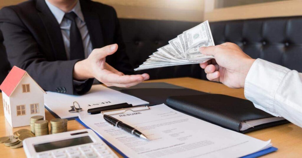 Can You Get a Personal Loan with a AED 2000 Salary in the UAE?