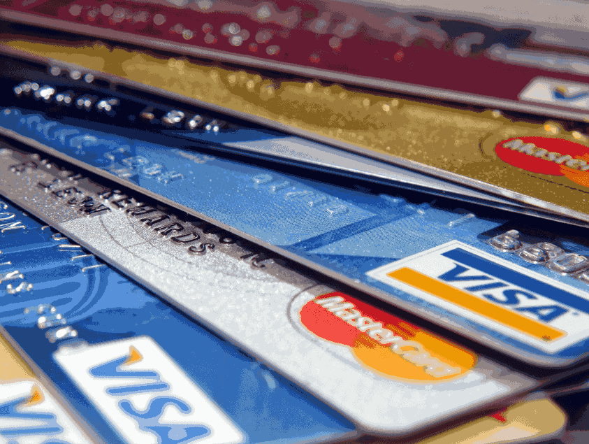 Top 10 4000 AED Salary Credit Card Options in UAE (Practical Approval Guide)